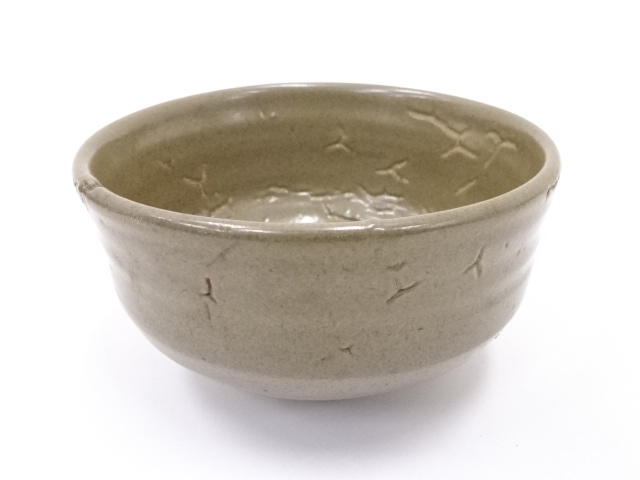 作家物　灰釉茶碗